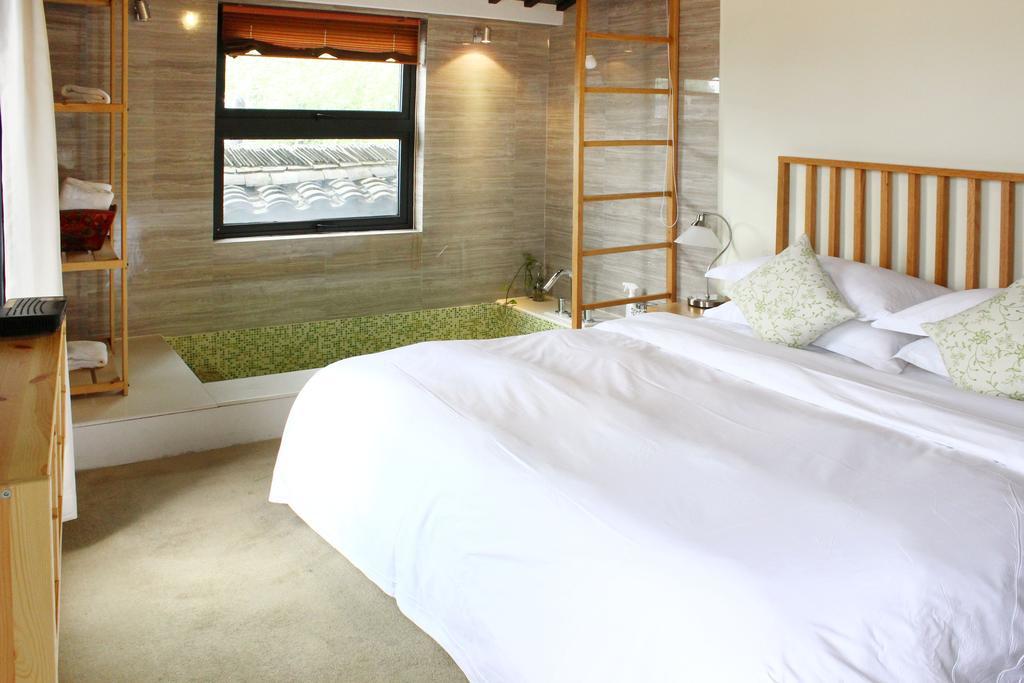 The Alley Inn Hangzhou Room photo