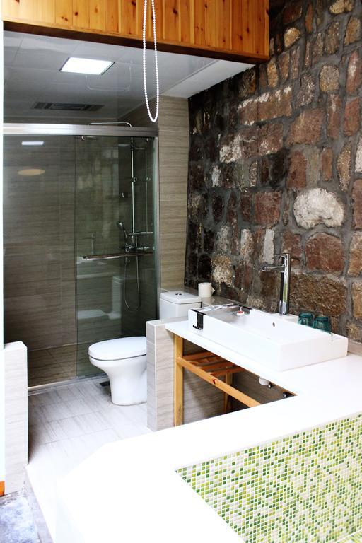The Alley Inn Hangzhou Room photo