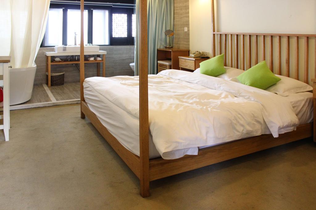 The Alley Inn Hangzhou Room photo