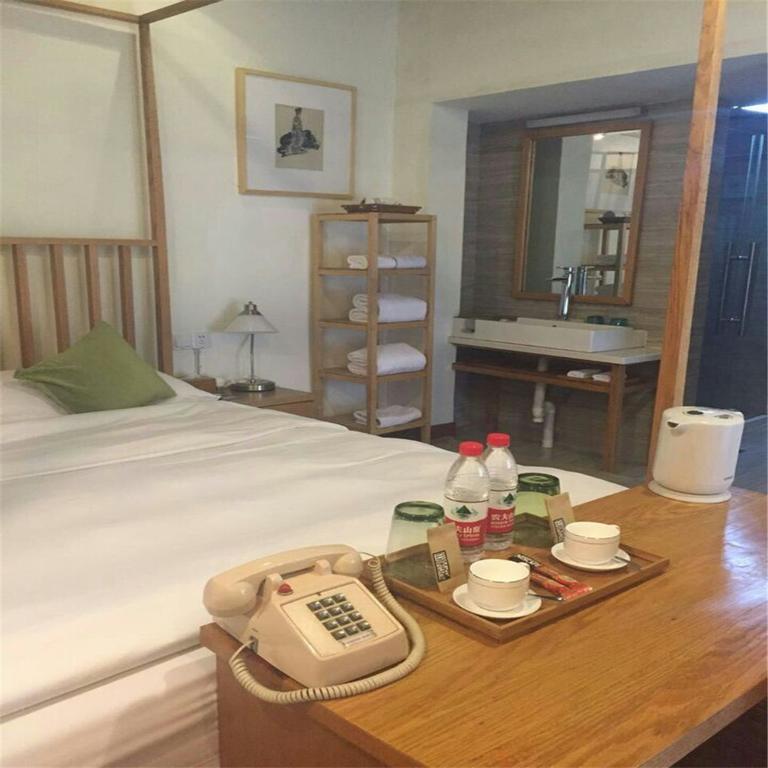 The Alley Inn Hangzhou Room photo