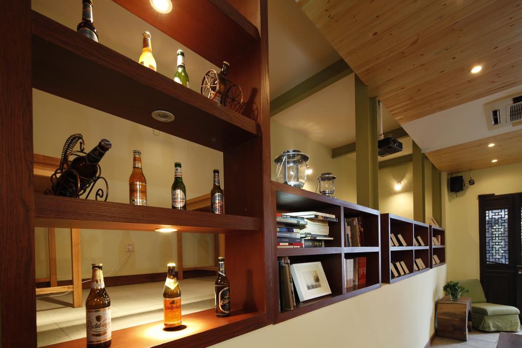 The Alley Inn Hangzhou Exterior photo